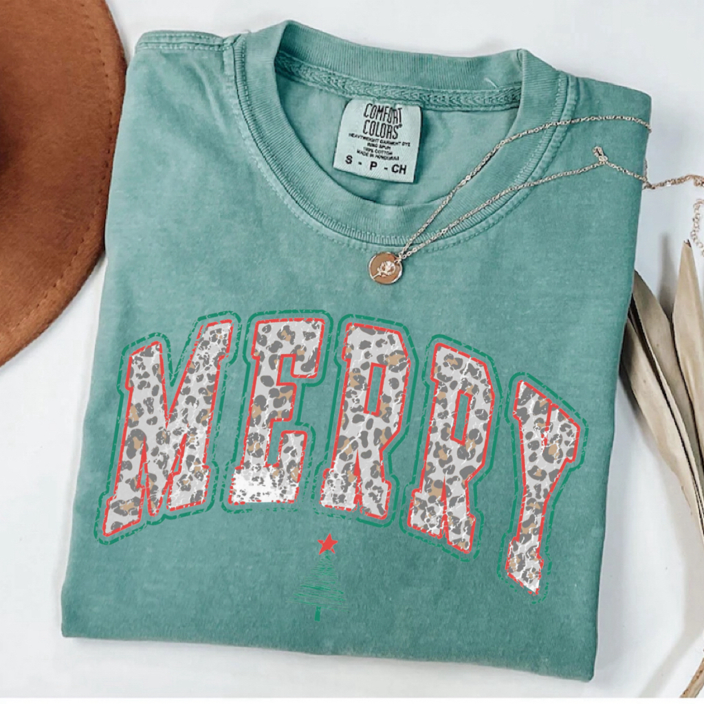 Retro Leopard Merry Christmas T-shirt