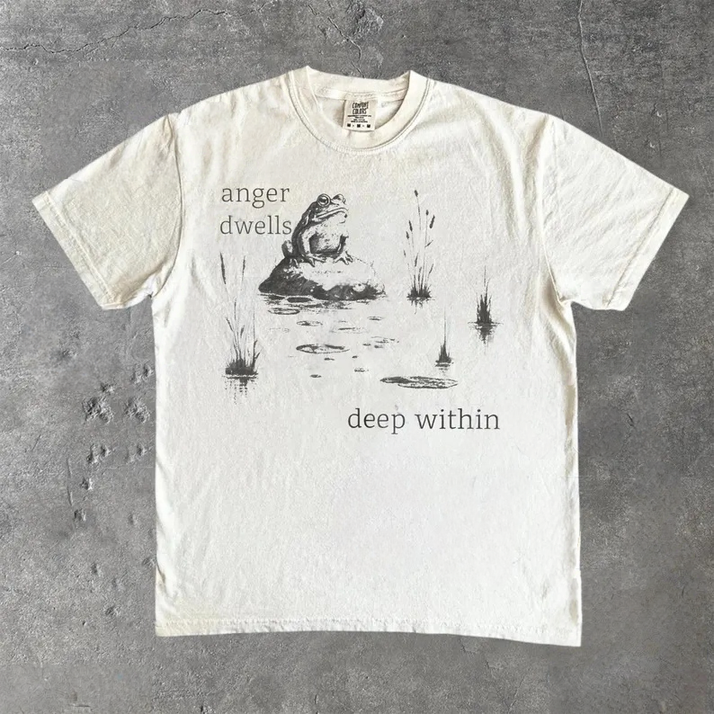 Frog Graphic T-Shirt
