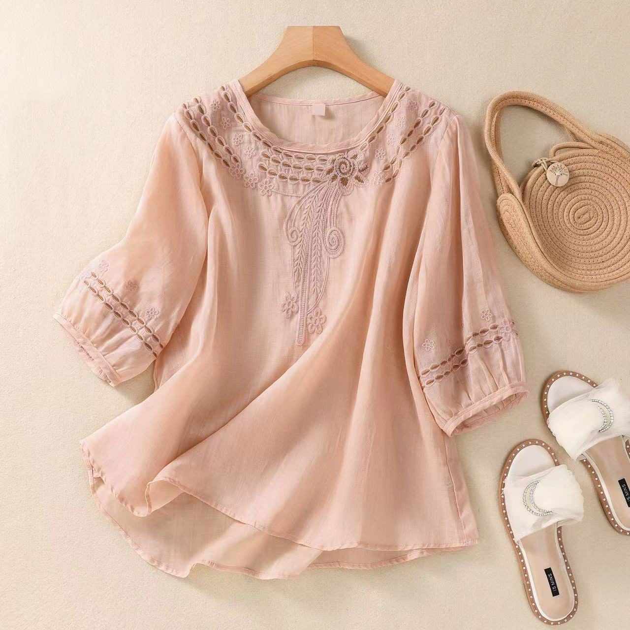 Elegant Women's Floral Vintage Embroidery Blouse Shirt