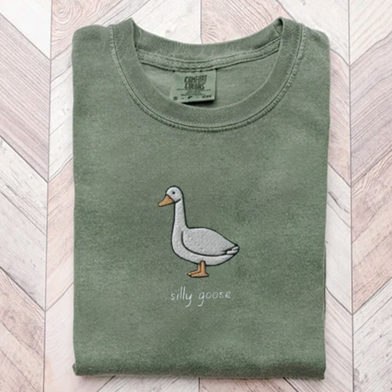 Embroidered Silly Goose Tee-Lulueye