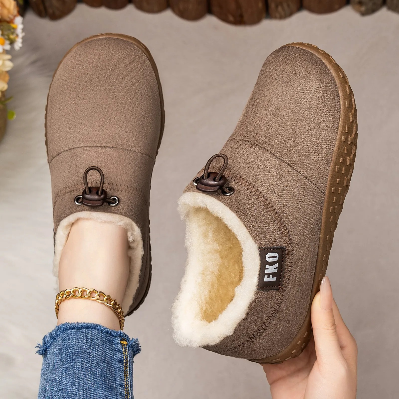 🔥Last Day 50% OFF - Women’s Warm Fleece-Lined Comfort Shoes – Cozy Non-Slip Walking Shoes