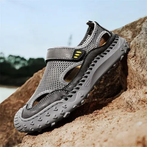 🔥Men's Outdoor Breathable Hiking Sandals – Anti-Slip & Quick-Dry