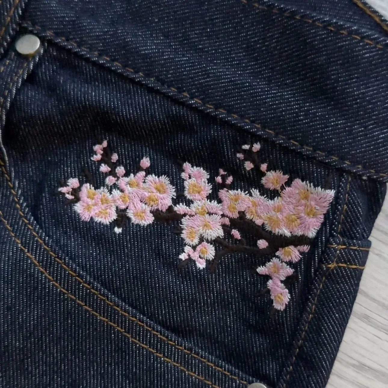 SAKURA JEANS