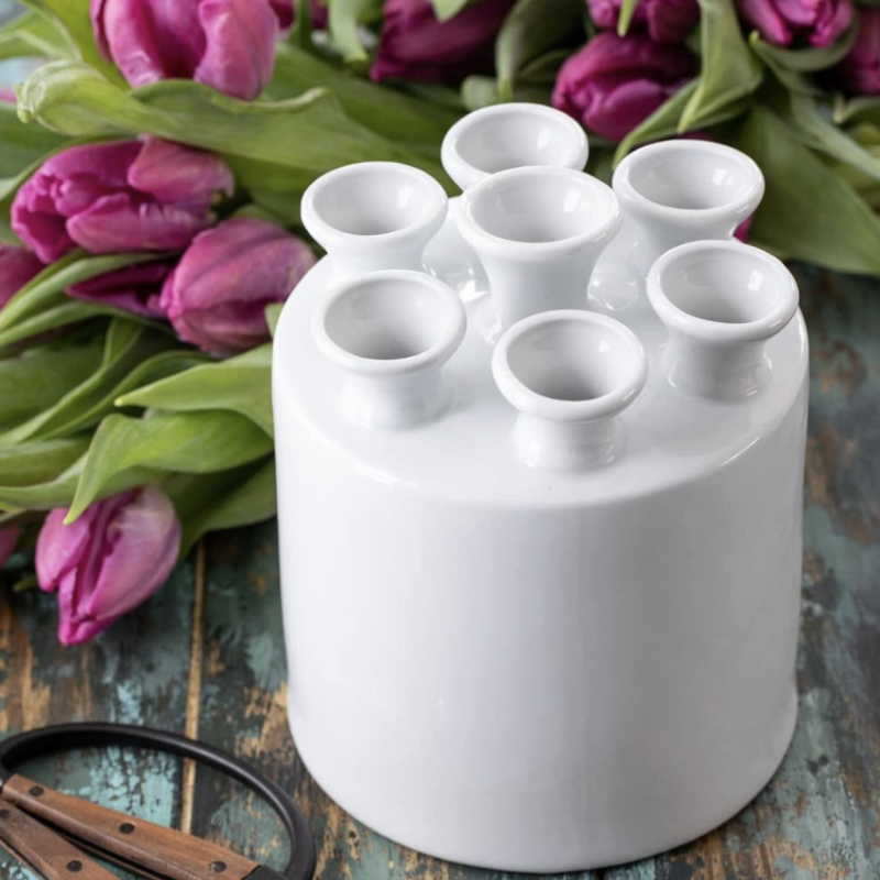 7-Hole Ceramic Tulip Vase - Modern Floral Centerpiece for Multiple Stems 