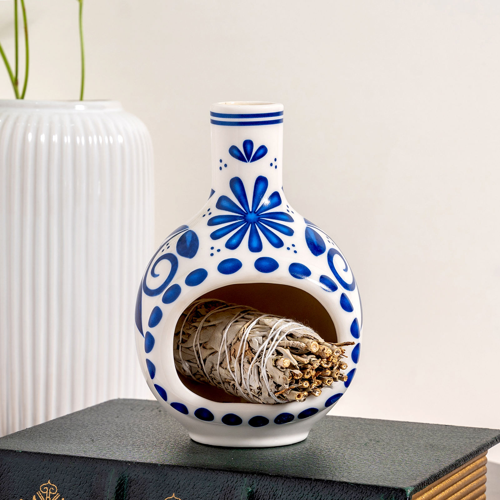 Handmade Ceramic Palo Santo Holder Burner | Mini Chimenea for Sage & Meditation Rituals