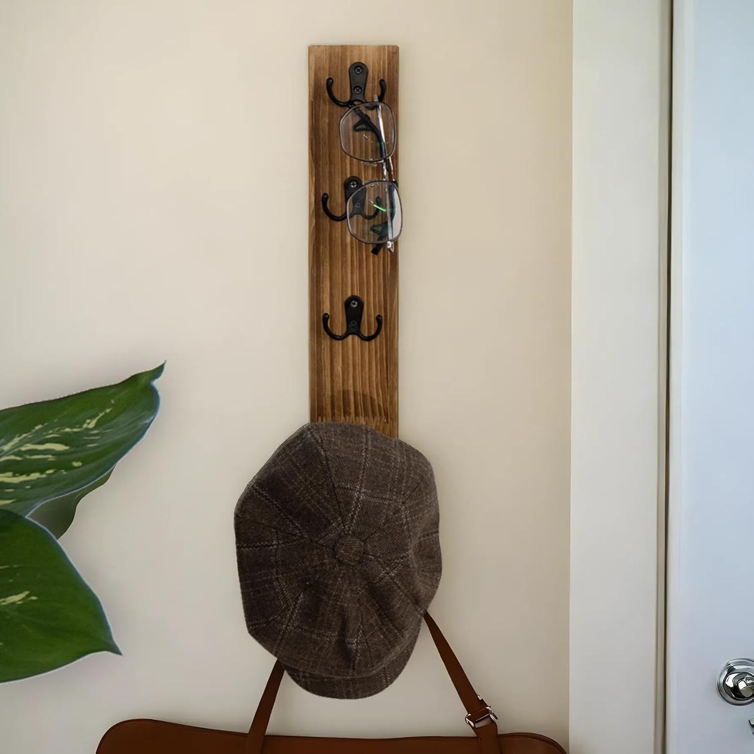 Vertical Wood Key Rack - Space Saving Wall Organizer-MOUGIGI