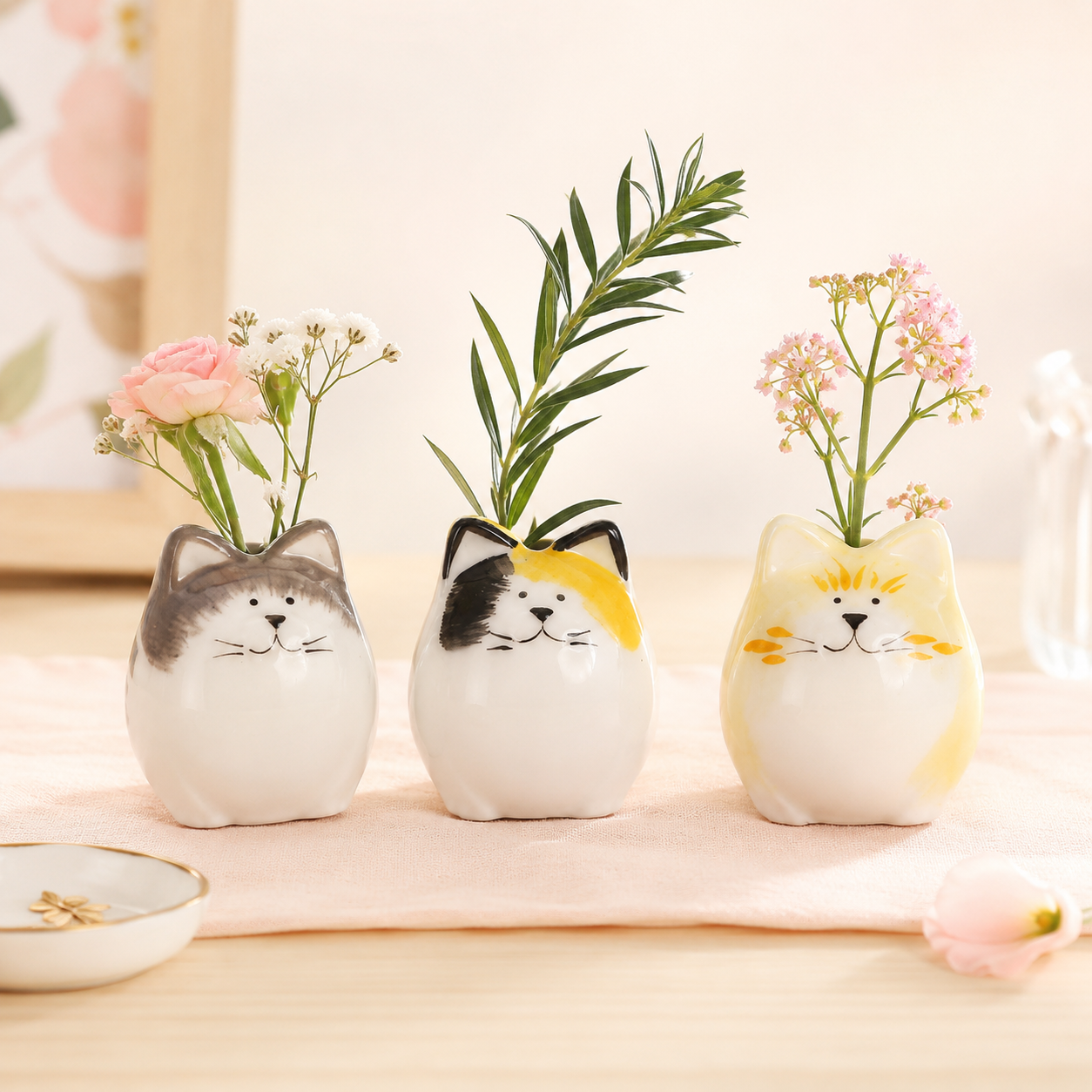 Set of 3 Hand-Painted Ceramic Cat Bud Vases