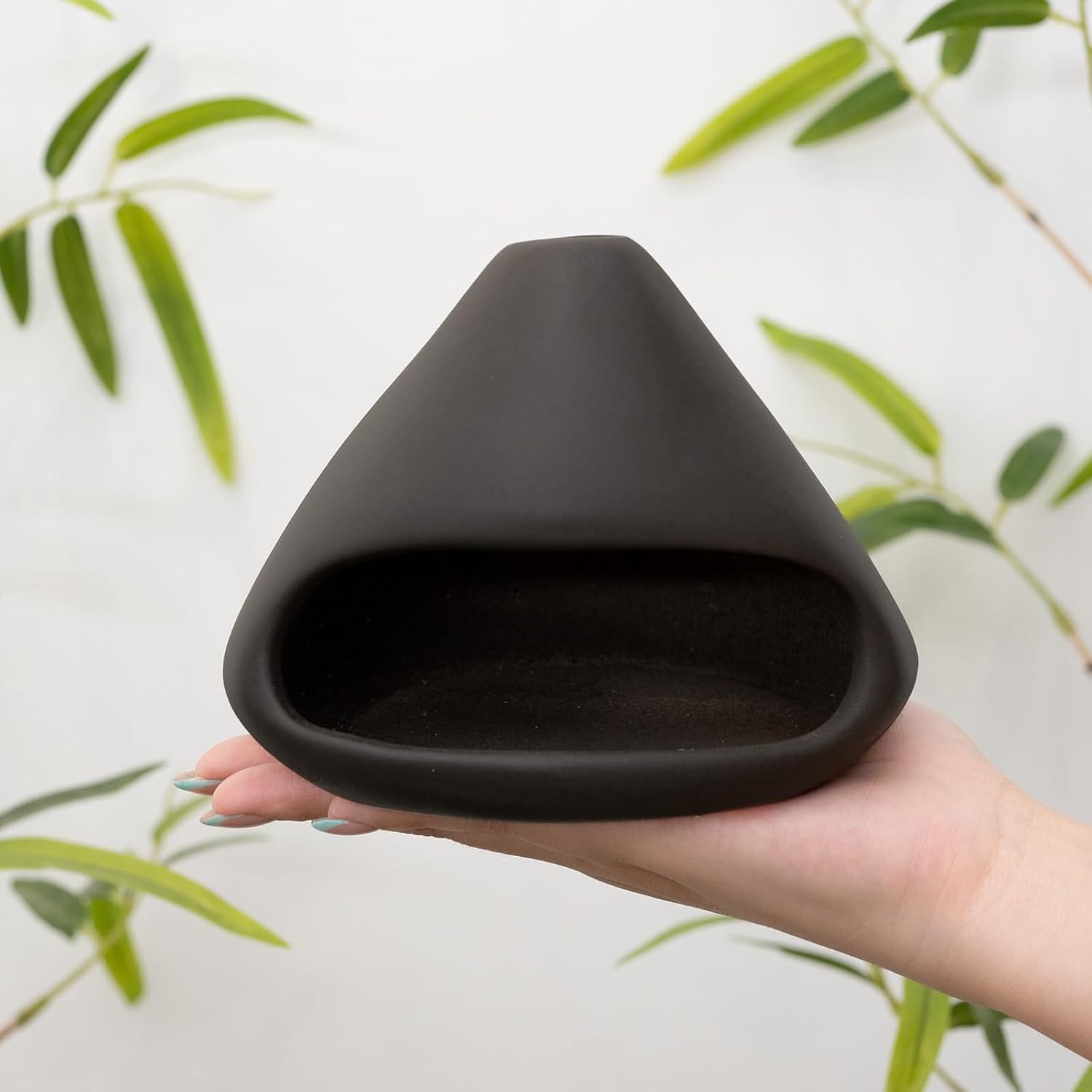 Zongzi Palo Santo Holder-MOUGIGI