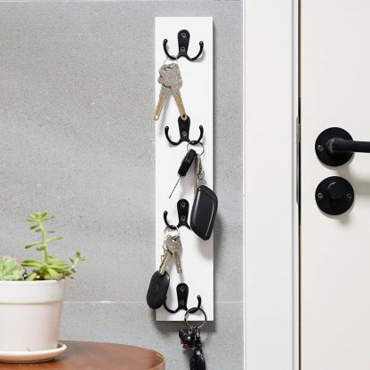 Vertical Wood Key Rack - Space Saving Wall Organizer-MOUGIGI