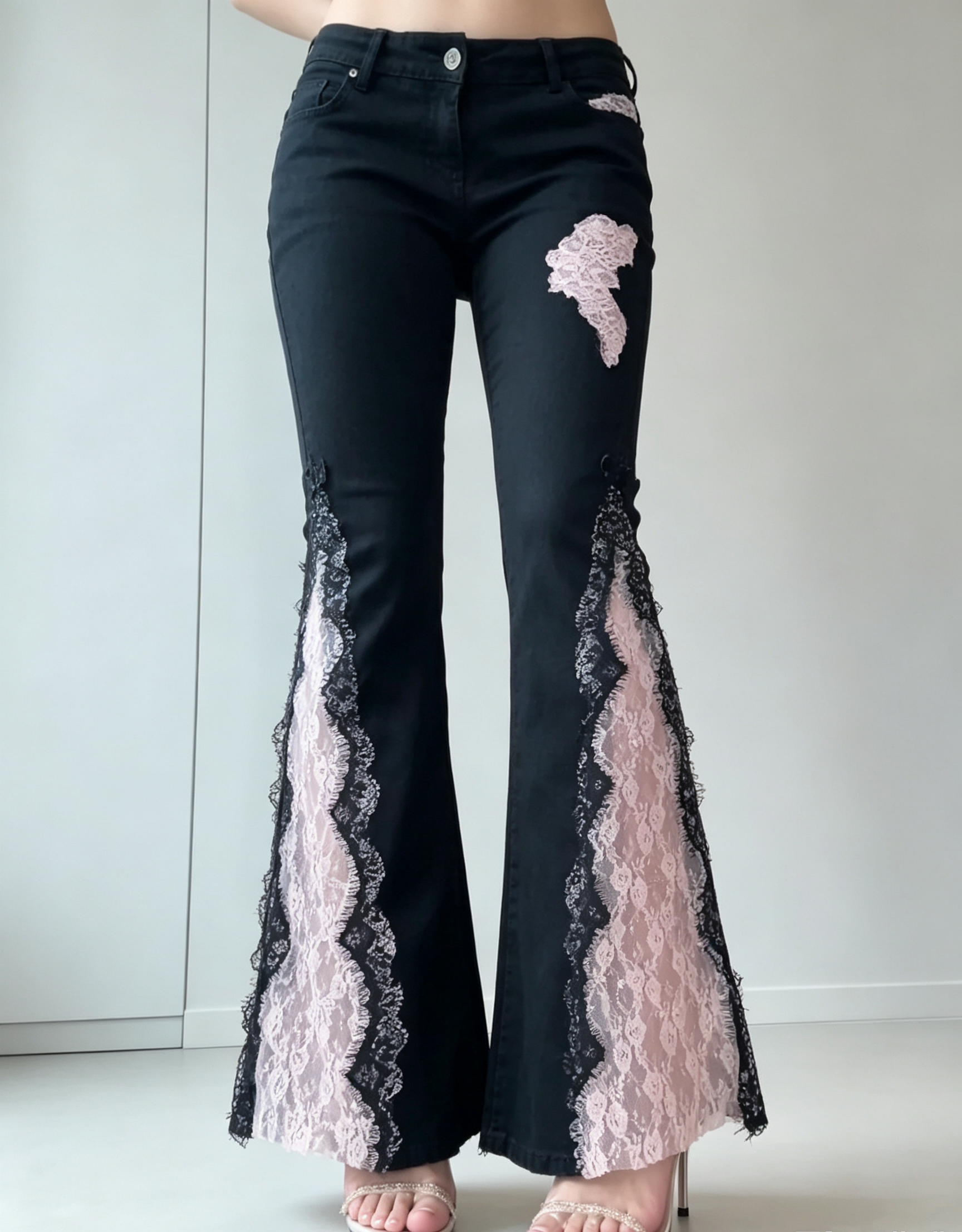 Lace Trim Flare Jeans（Black 3.0）