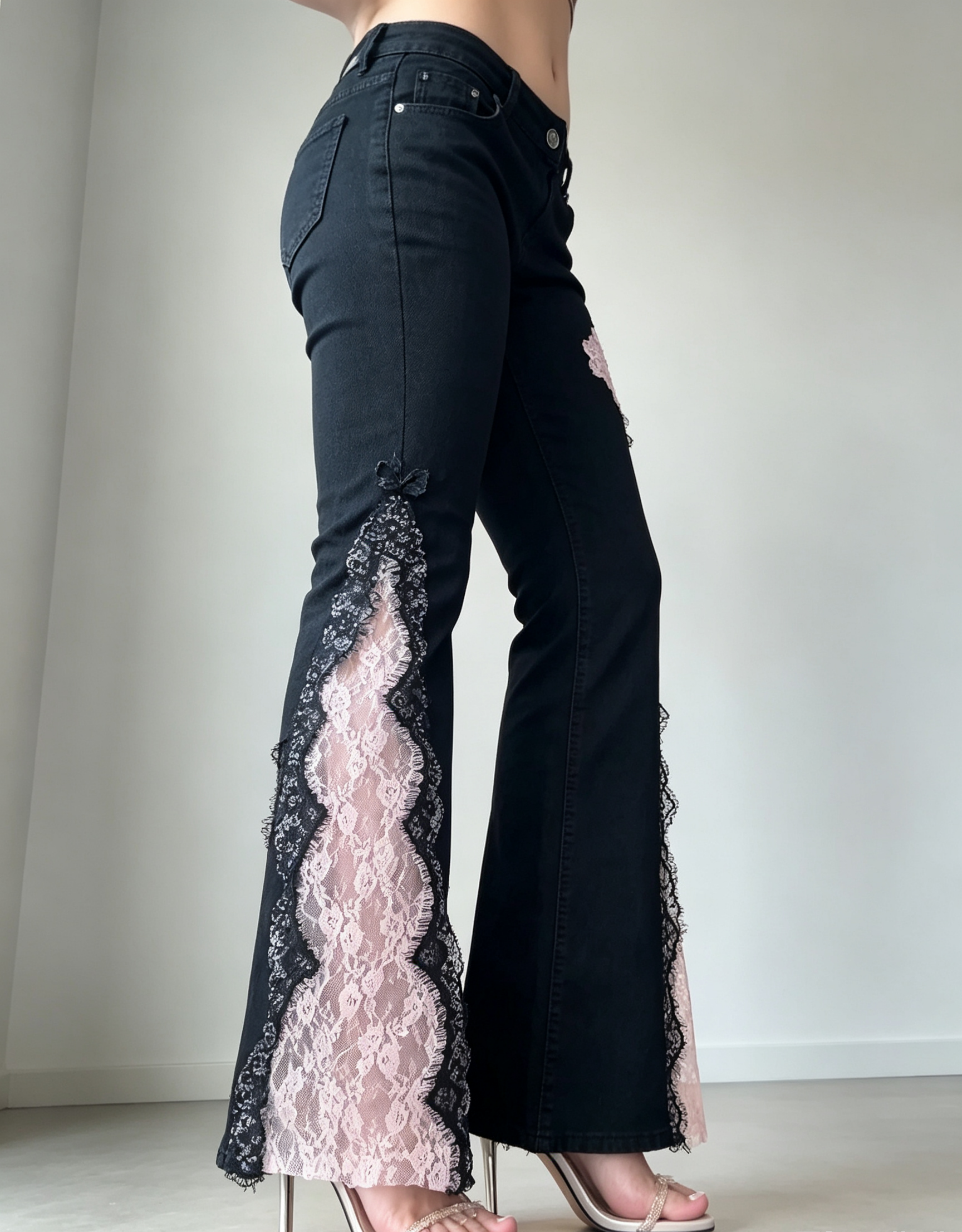 Lace Trim Flare Jeans（Black 3.0）