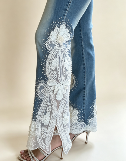 Lace Trim Flare Jeans（Blue 4.0）