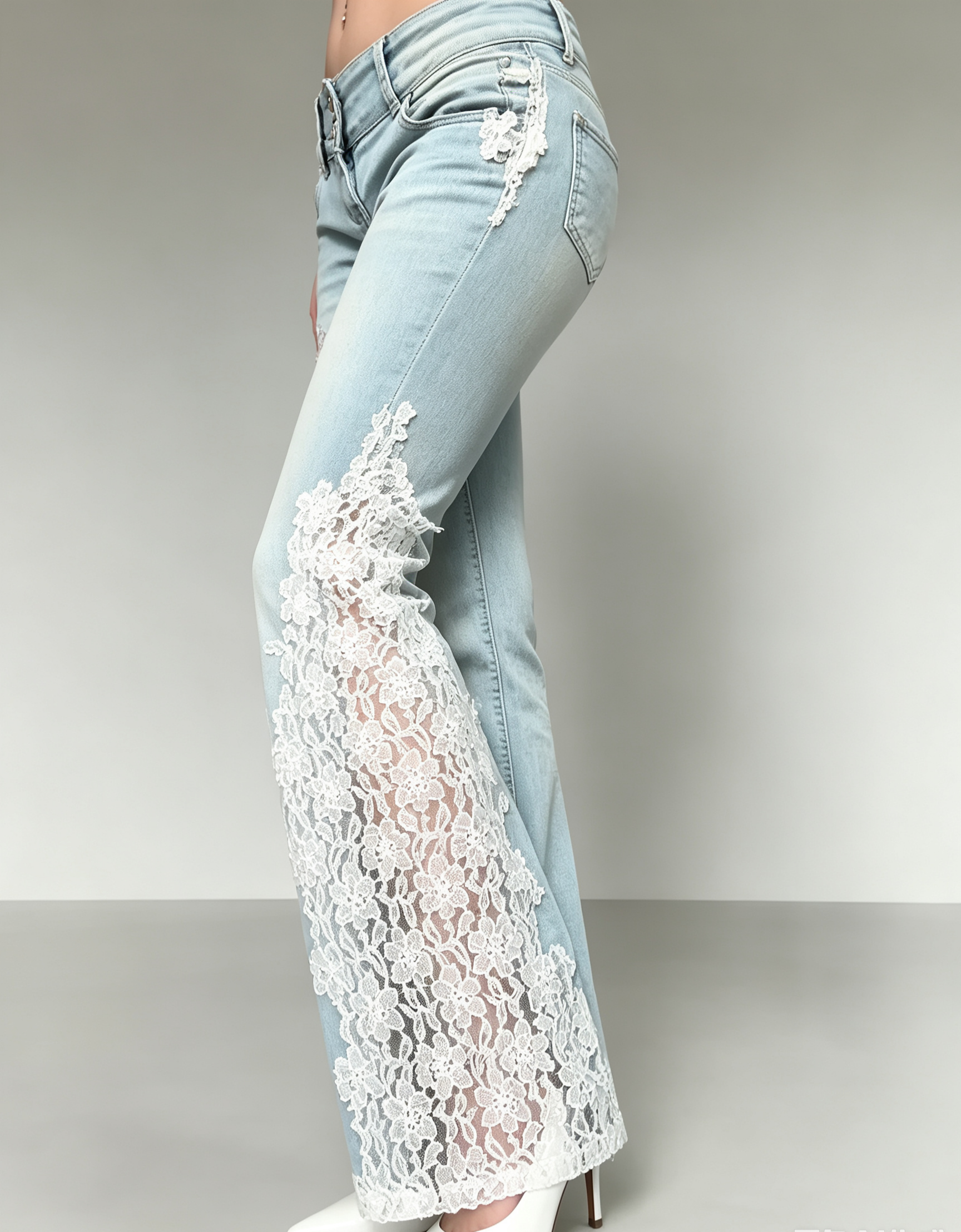 Lace Trim Flare Jeans（Blue 3.0）