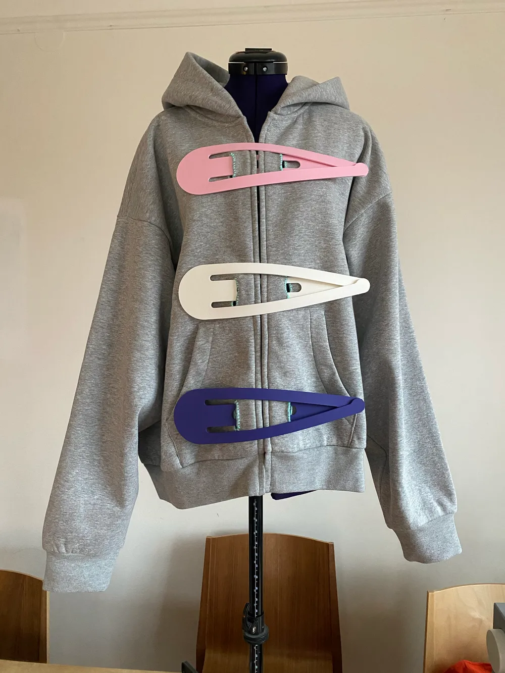 Big Clip Hoodie