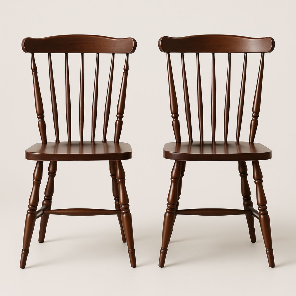 Set van 2 houten eetkamerstoelen bruin