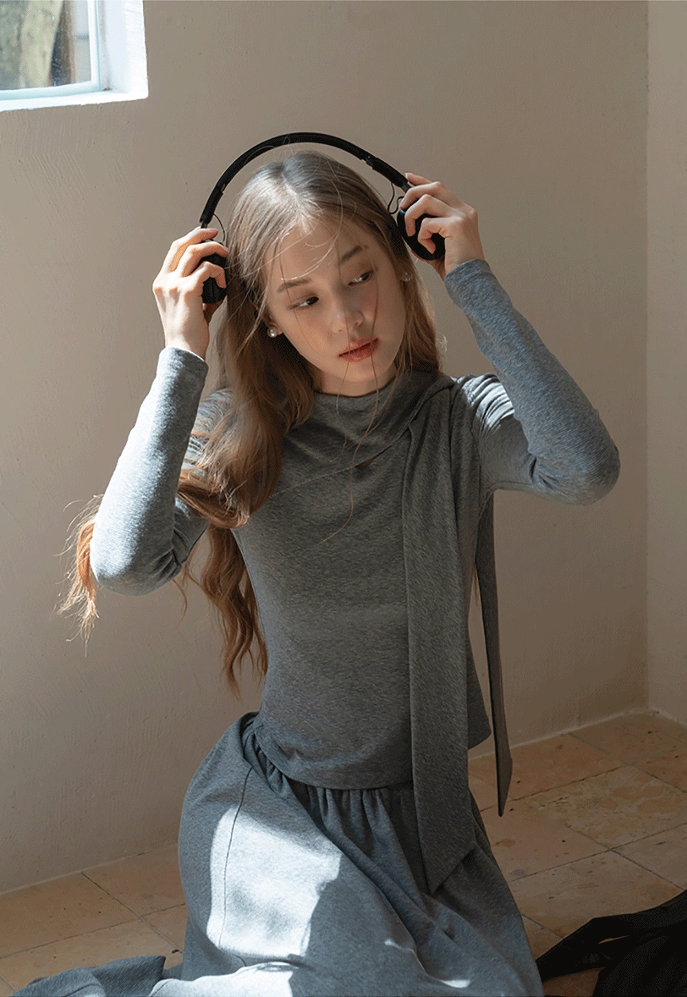 Relaxed Grey 2 Piece Outfit Long Sleeve Tee and Skirt