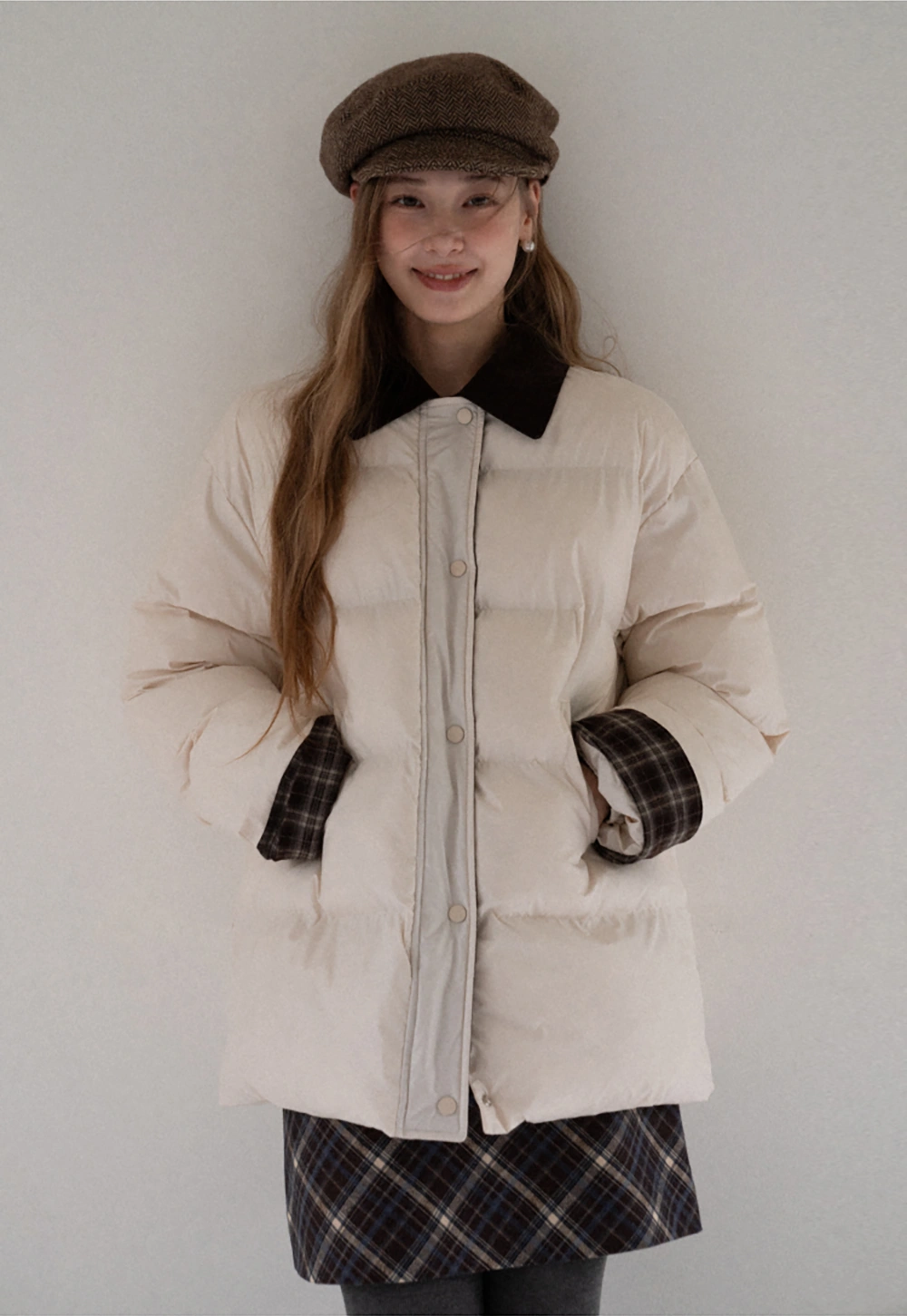 Women Short Cotton Coat with Contrast Collar and Cuffs