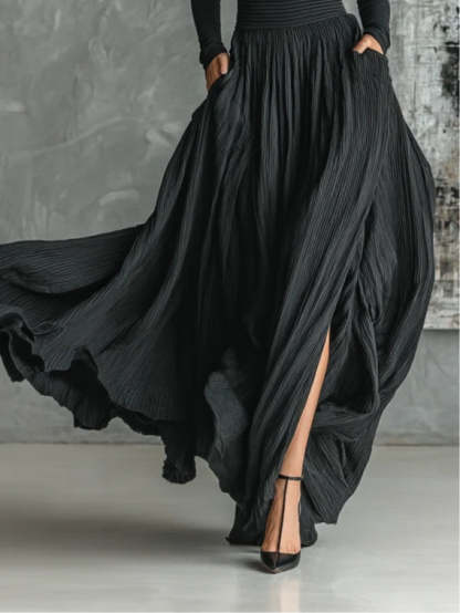 Fashion All Black Skinny Turtleneck T-shirt Pleated Skirt Set