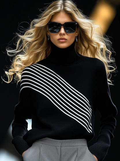 【24-hour shipping out】High-End Fashionable Loose Black And White Line Knitted Sweater