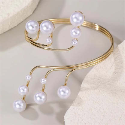 Vintage Gold & Cascading   Bangle Bracelet