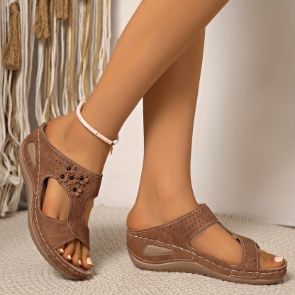 🔥Last Day Promotion 50% OFF - Women's Fashion Wedge Sandals