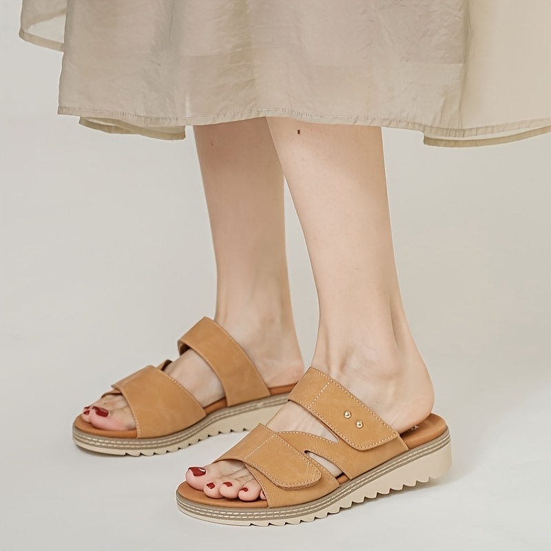 🔥Mega Sale - Buy Now & Save 50% OFF🔥Women's Bohemian Style Platform Sandals – 2026 Summer New Buckle Sandals