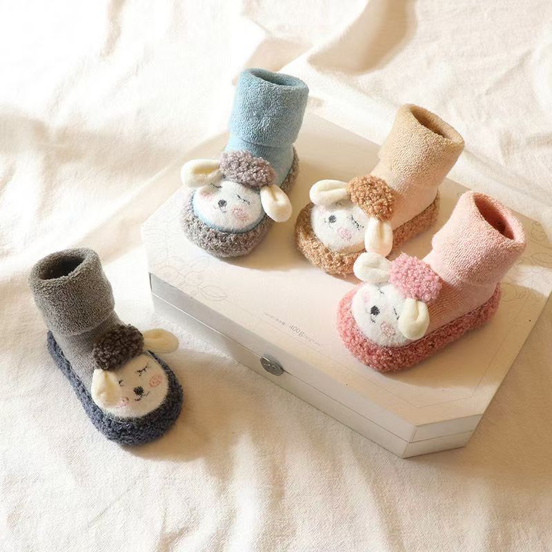 🔥Last Day Promotion 50% OFF --- Baby winter warm socks, non-slip adhesive, toddler shoes and socks
