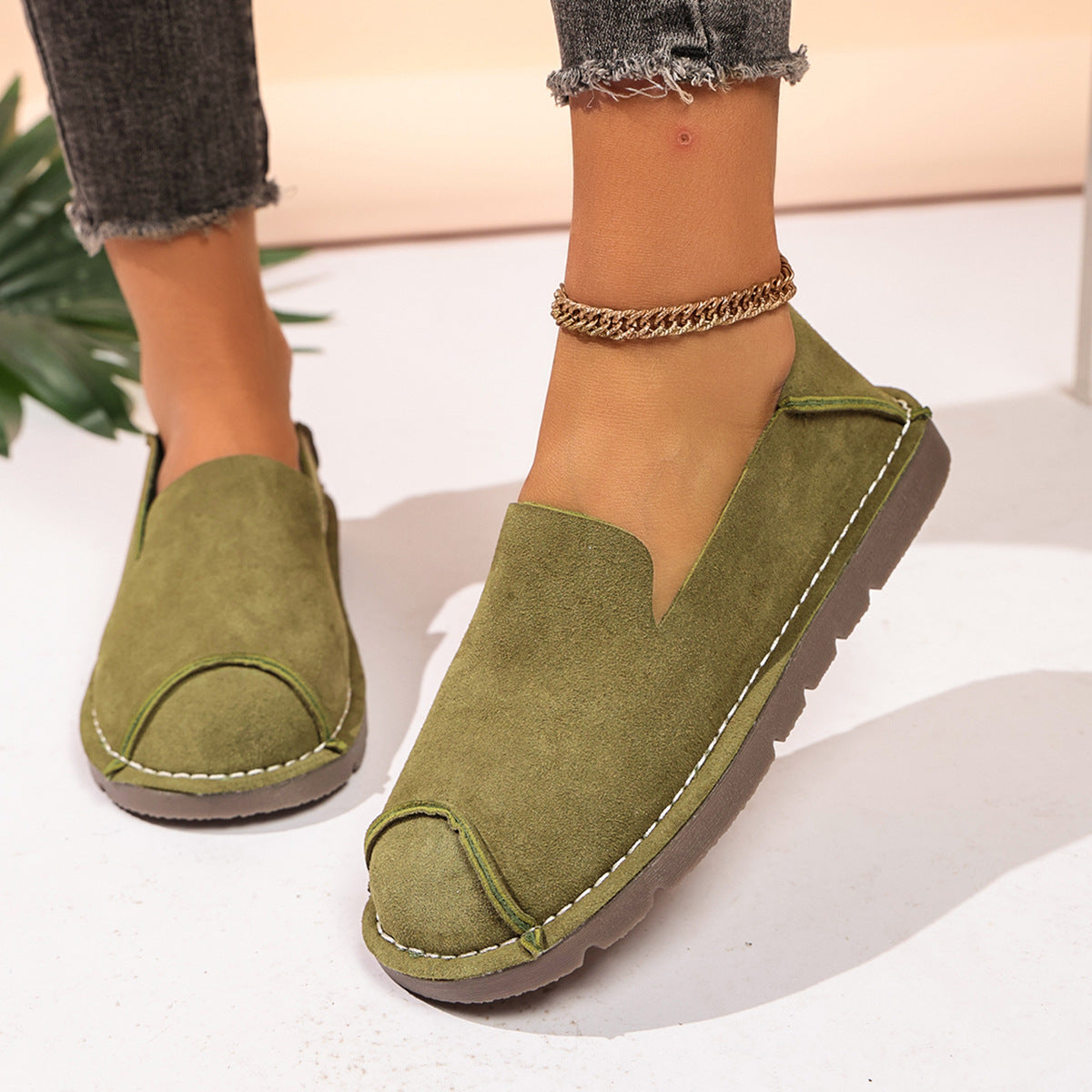🔥Mega Sale - Buy Now & Save 50% OFF🔥Women’s suede wide-fit slip-ons