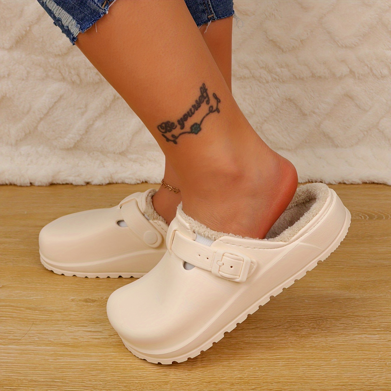 🔥Last Day Promotion 50% OFF - Women's waterproof and warm cotton slippers