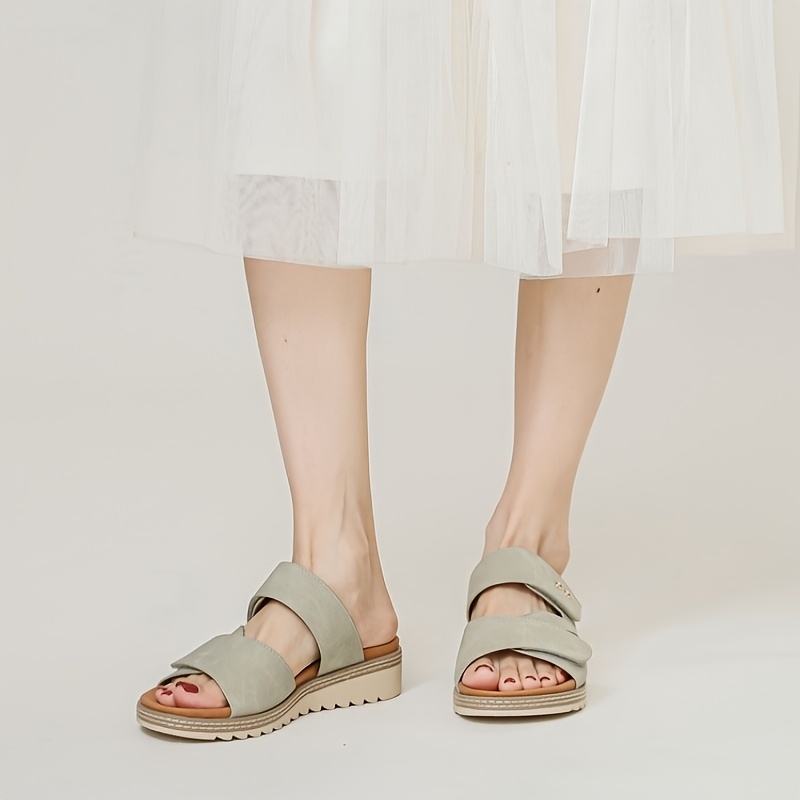 🔥Mega Sale - Buy Now & Save 50% OFF🔥Women's Bohemian Style Platform Sandals – 2026 Summer New Buckle Sandals