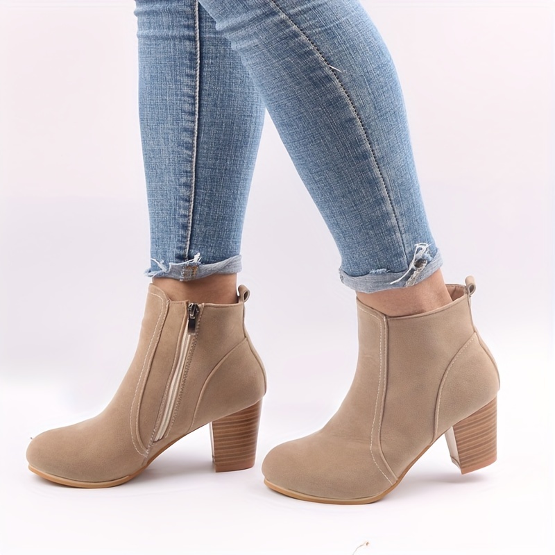 ⏰Last Day! 50% OFF 🔥Women's round-toe side-zip low-heeled ankle boots, stylish chunky heel boots