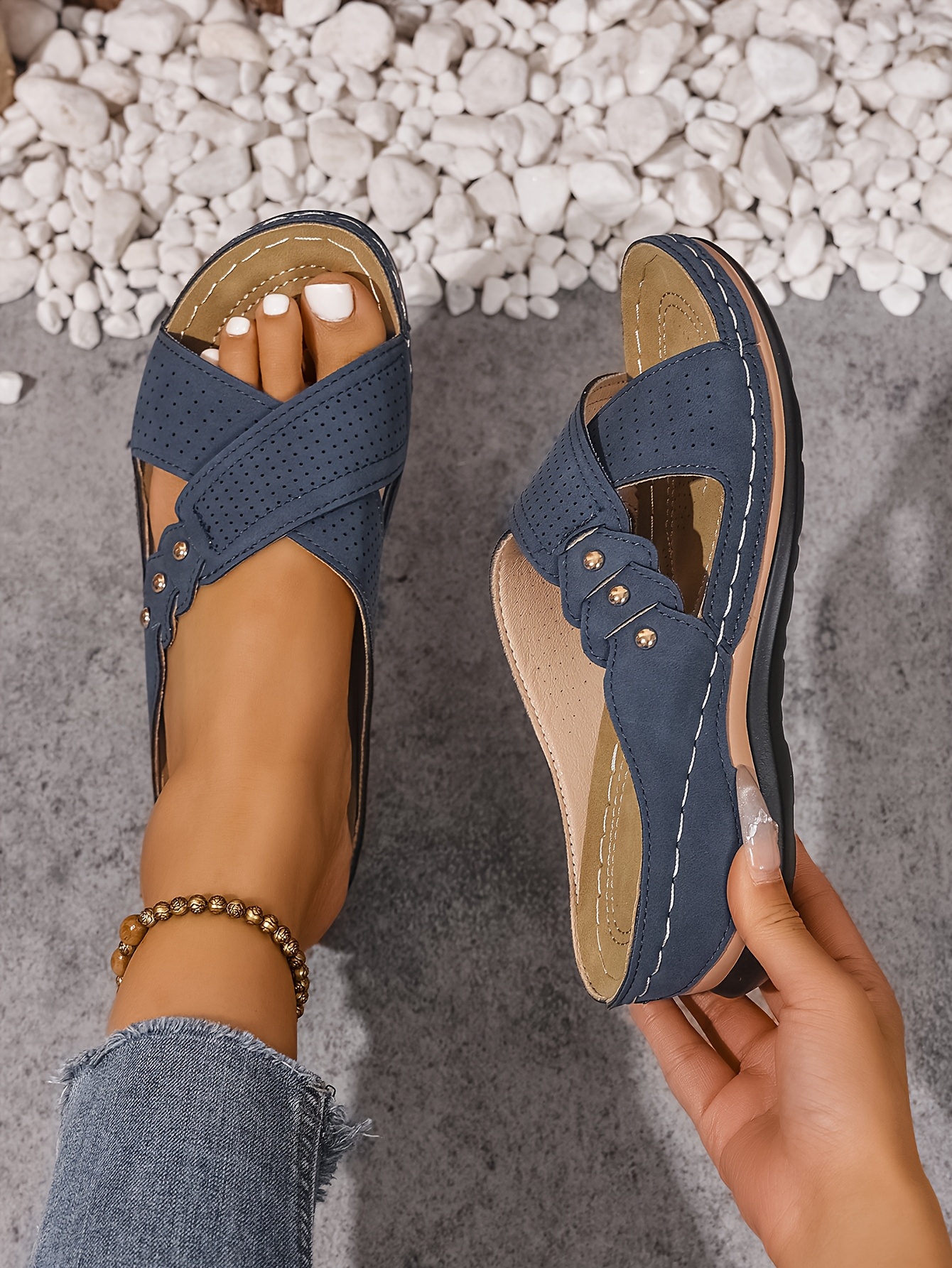 🔥Last Day Promotion 50% OFF - New summer printed mid-heel women's sandals