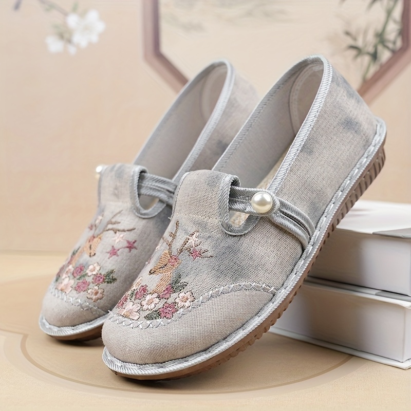 ⏰Last Day! 50% OFF 🔥Women's Floral Embroidered Casual Shoes