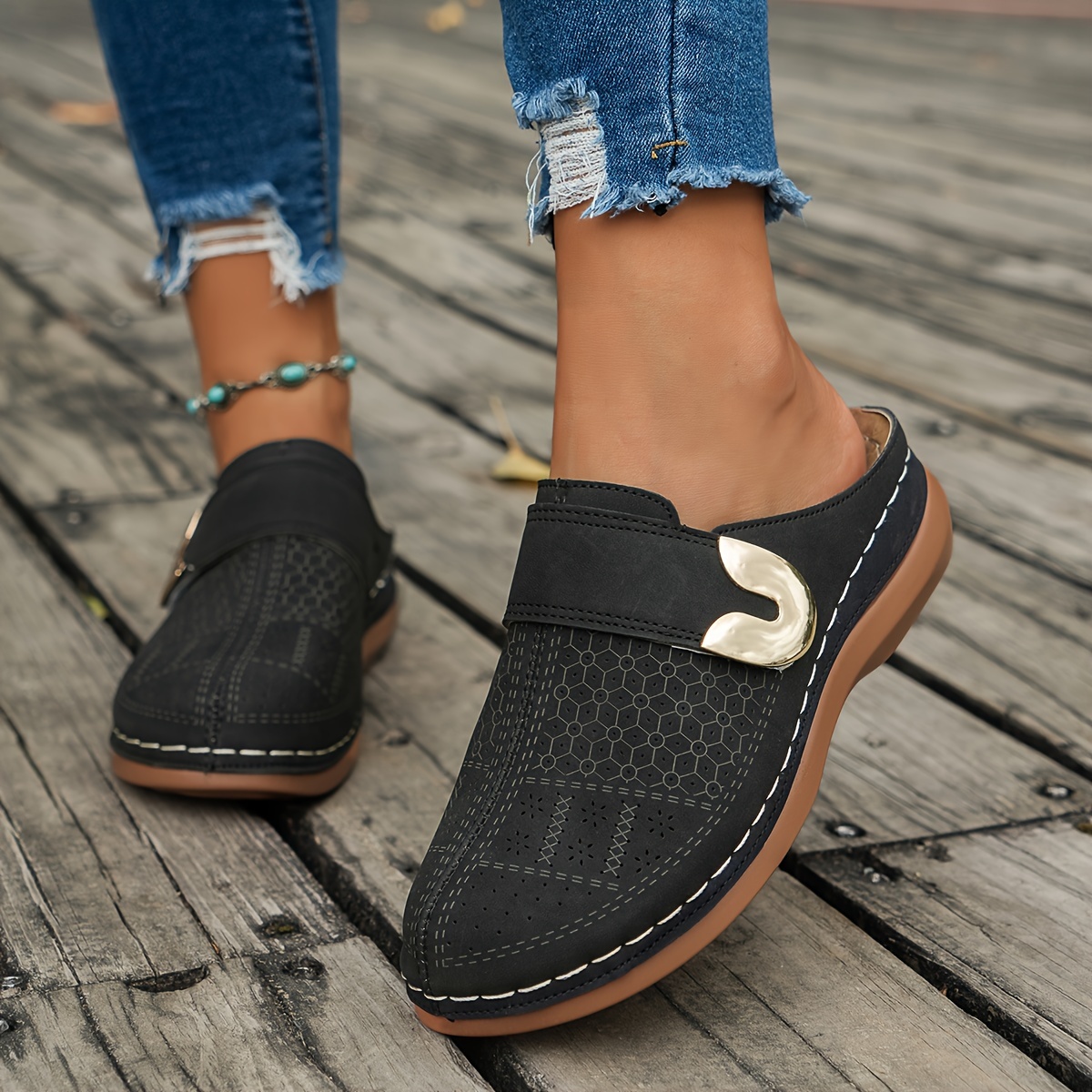 🔥Clearance Sale 50% OFF 🔥New Summer Euro-American Closed-Toe Cut-Out Sandals