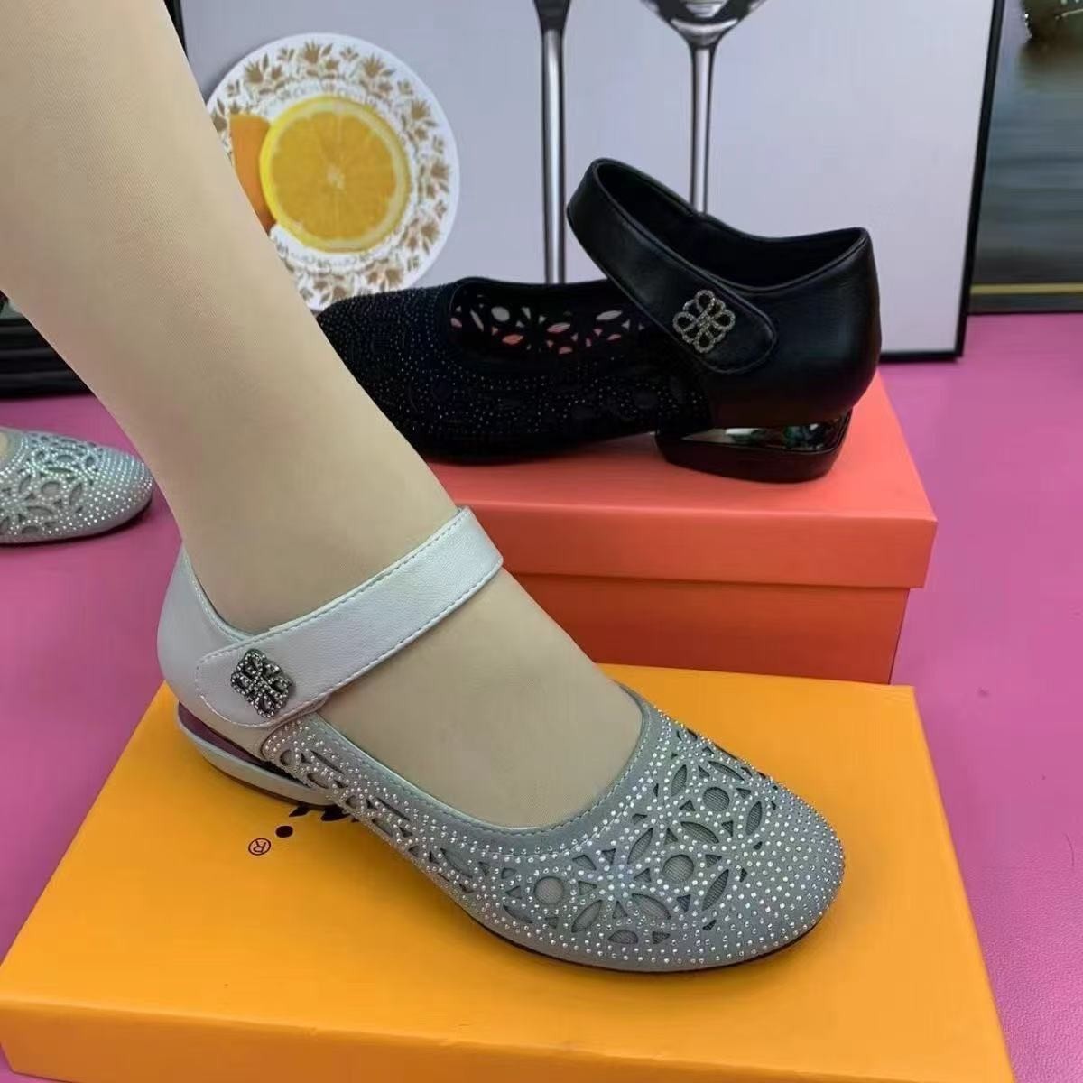 🔥Mega Sale - Buy Now & Save 50% OFF🔥Women's openwork breathable flat sandals