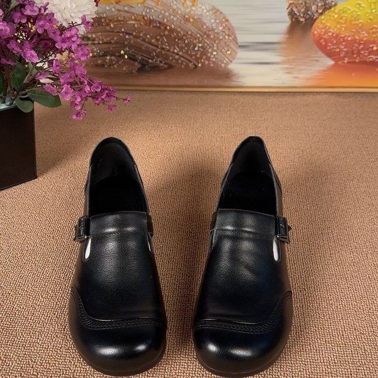 🔥Last Day Promotion 50% OFF - Women's Retro Soft Leather Shoes