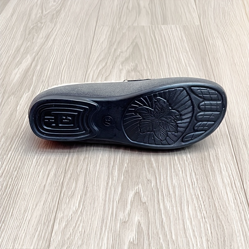 🔥Last Day Promotion 50% Women's winter slip-on fleece warm shoes