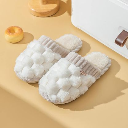 🔥Last Day Promotion 50% Women's winter home cotton slippers