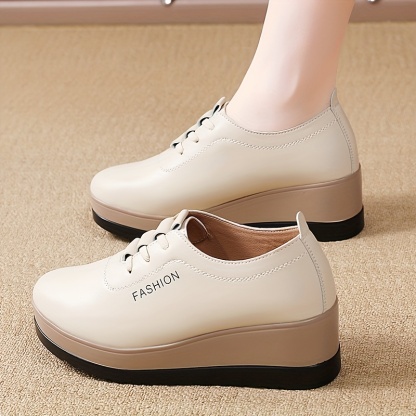 ⏰Last Day! 50% OFF 🔥New Spring/Autumn Wedge Heel Lightweight Women's Leather Shoes