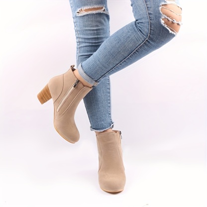 ⏰Last Day! 50% OFF 🔥Women's round-toe side-zip low-heeled ankle boots, stylish chunky heel boots