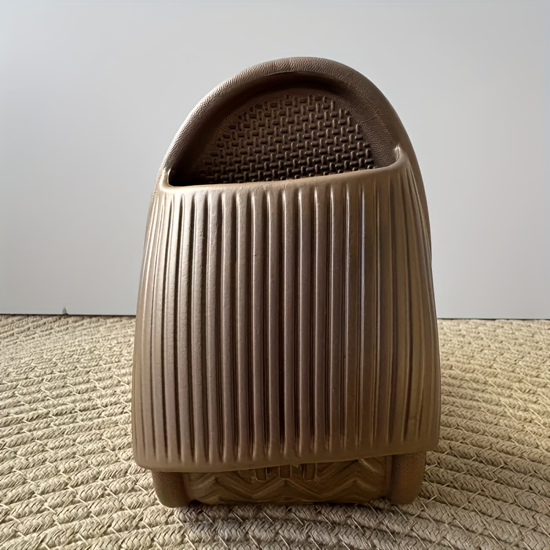 🔥Last Day Promotion 50% OFF - Portable Folding Slippers - Non-slip sole, compact foldable design