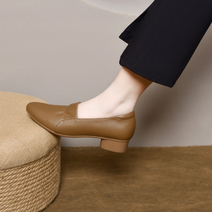 ⏰Last Day! 50% OFF 🔥Women's fashionable and soft slip-on leather shoes
