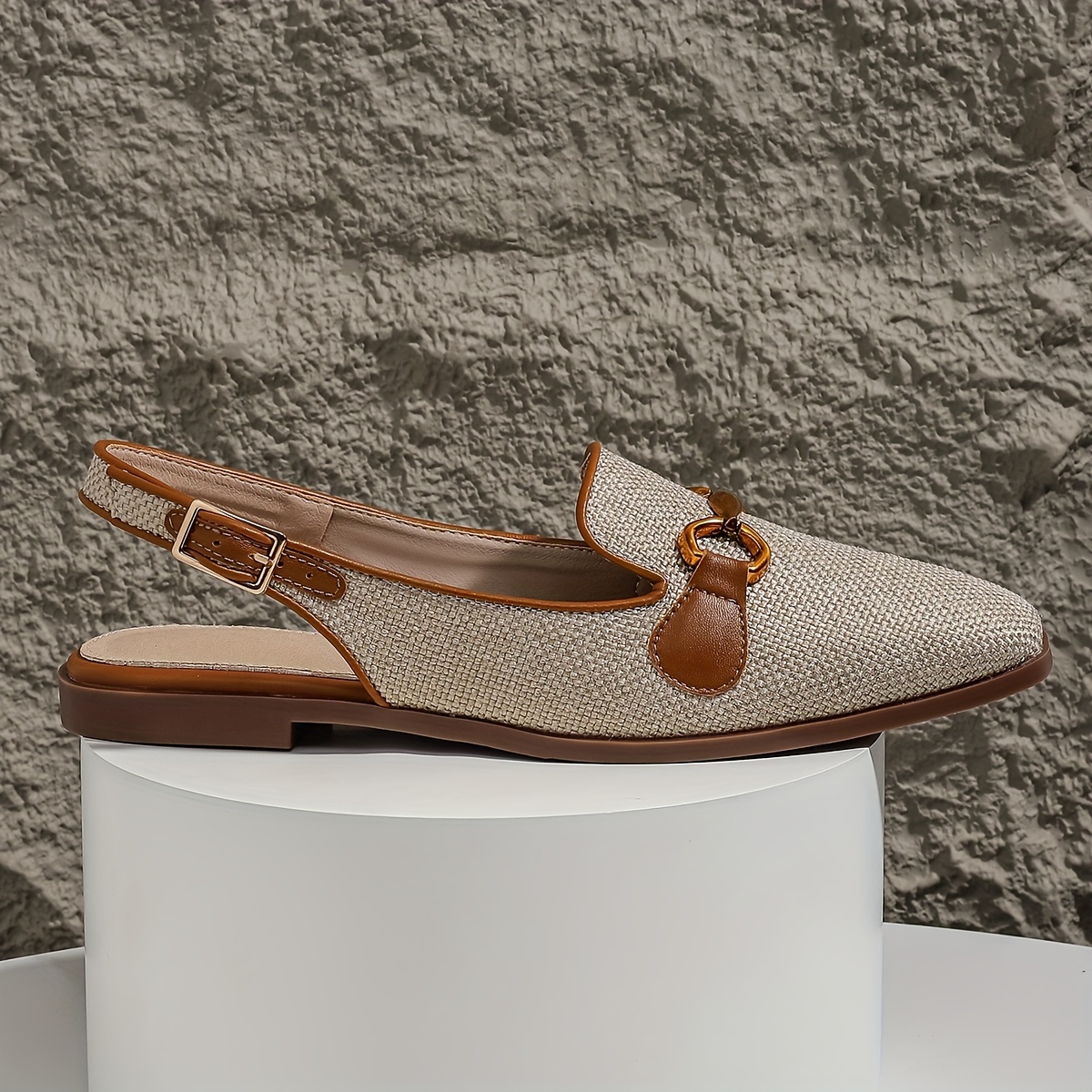🔥Last Day Promotion 50% OFF🔥Women's casual brown low-heeled flat sandals with metal buckle