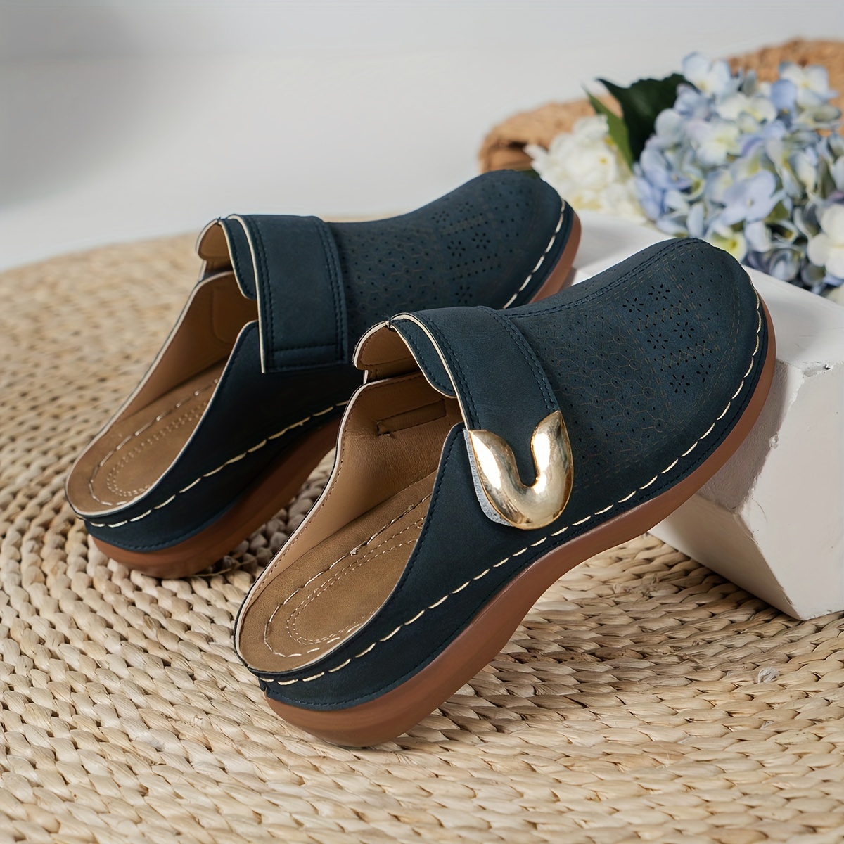 🔥Clearance Sale 50% OFF 🔥New Summer Euro-American Closed-Toe Cut-Out Sandals