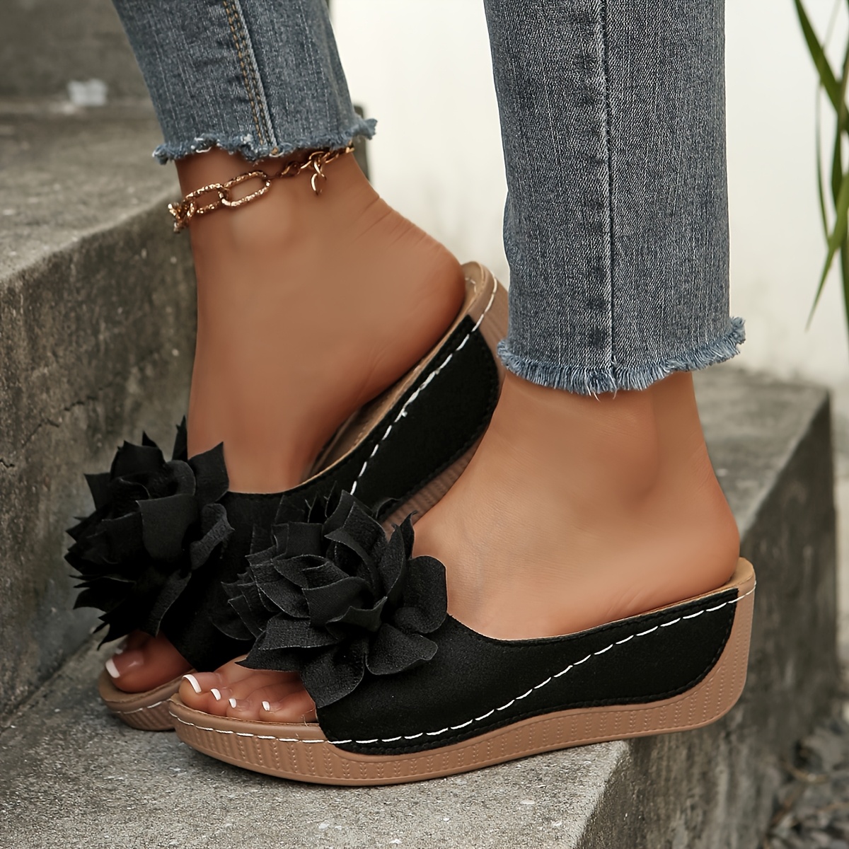 🔥Mega Sale - Buy Now & Save 50% OFF🔥Summer Women's Fashion Large Floral Platform Sandals