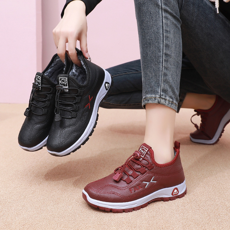 🔥Last Day Promotion 50% OFF --- Women's Soft-Soled Warm Lined Casual Shoes