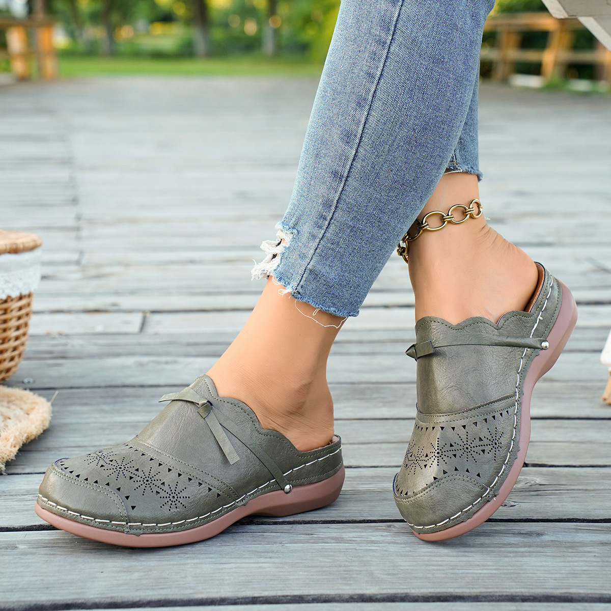 🔥Last Day Promotion 50% OFF - Women's Bowknot Sandals – Comfy Cut-Out Design for Everyday Wear