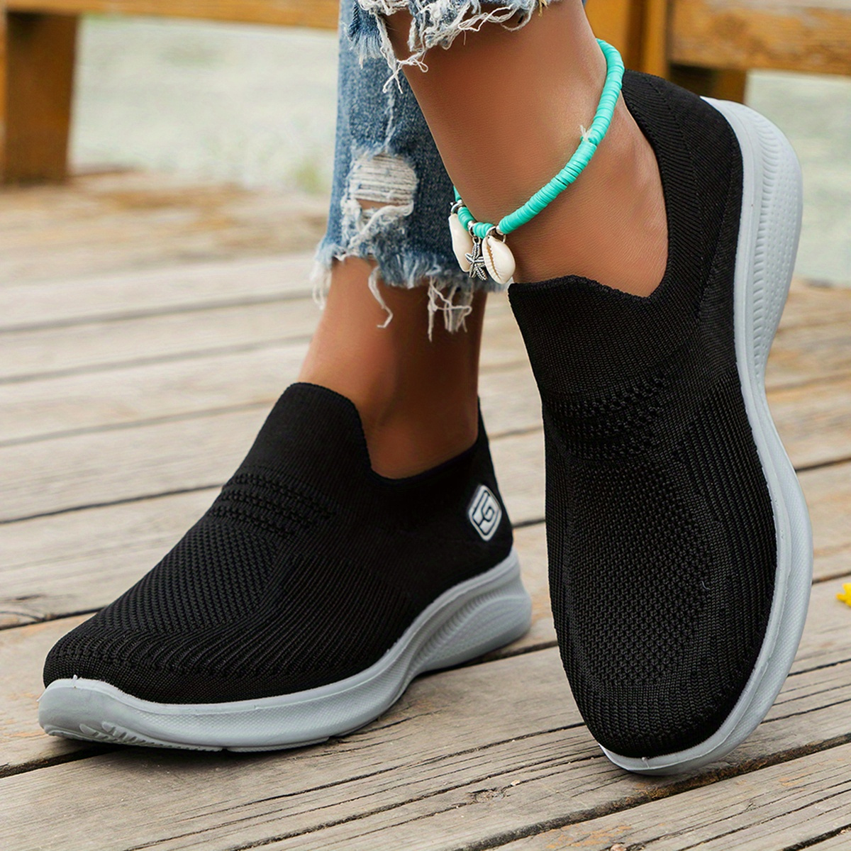 🔥Mega Sale - Buy Now & Save 50% OFF🔥Women's breathable and shock-absorbing sports shoes