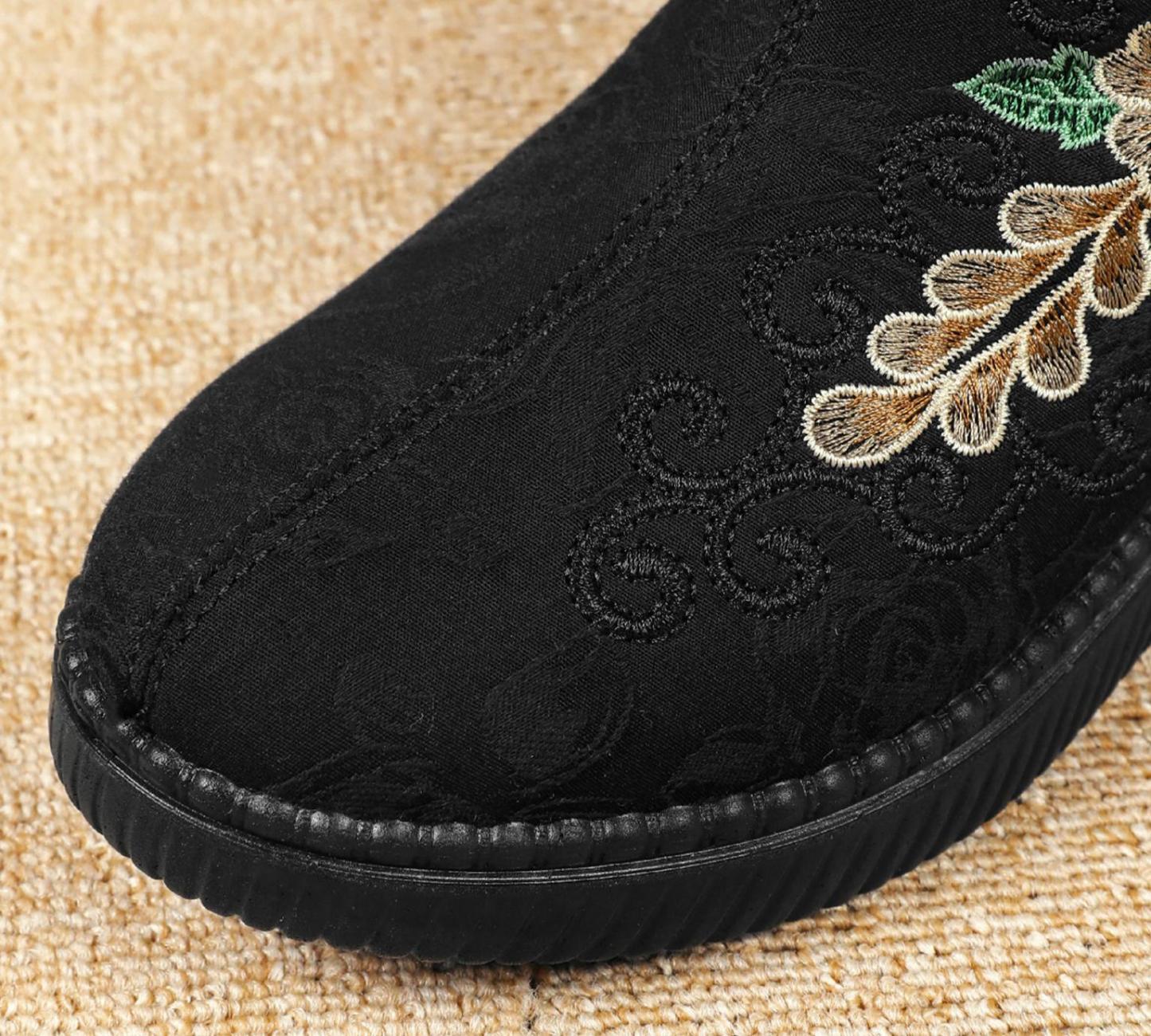 🔥Last Day Promotion 50% OFF --- New warm embroidered women's snow boots