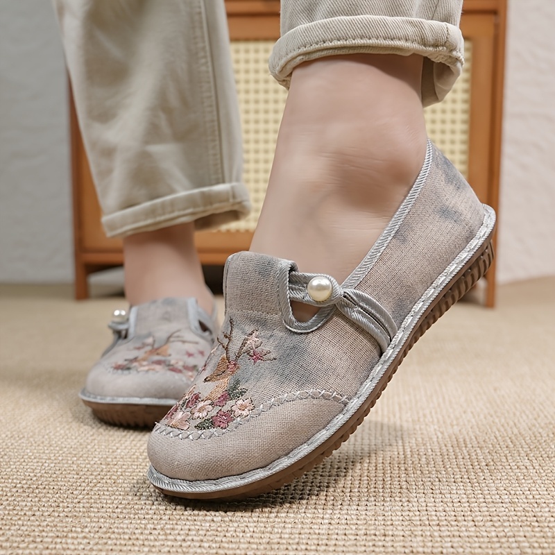 ⏰Last Day! 50% OFF 🔥Women's Floral Embroidered Casual Shoes